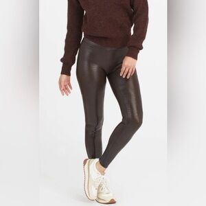 NEW SPANX Faux Leather Croc Leggings Shine Brown Black Medium